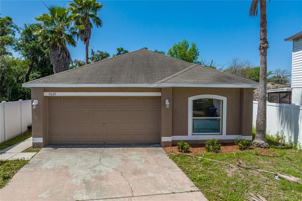 11621 IVY FLOWER LOOP RIVERVIEW, FL 33578