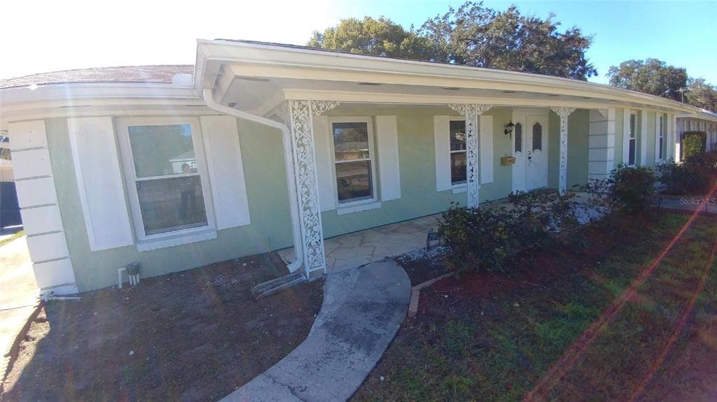 2502 VINE STREET ORLANDO, FL 32806
