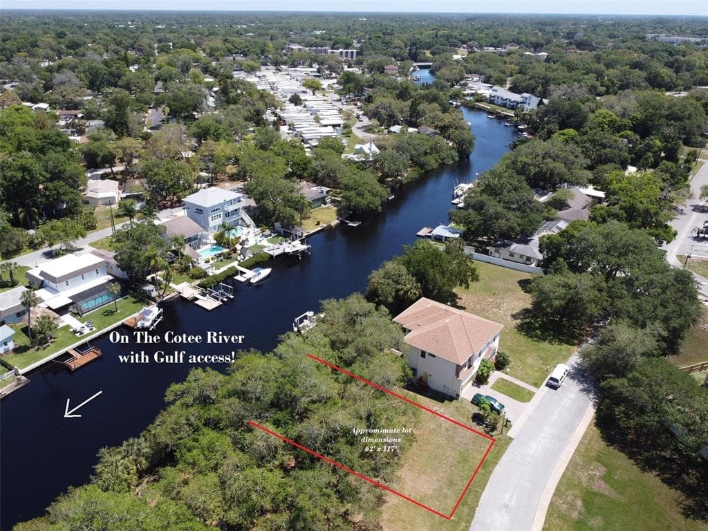 5740 RIVER BLUFF DRIVE NEW PORT RICHEY, FL 34652