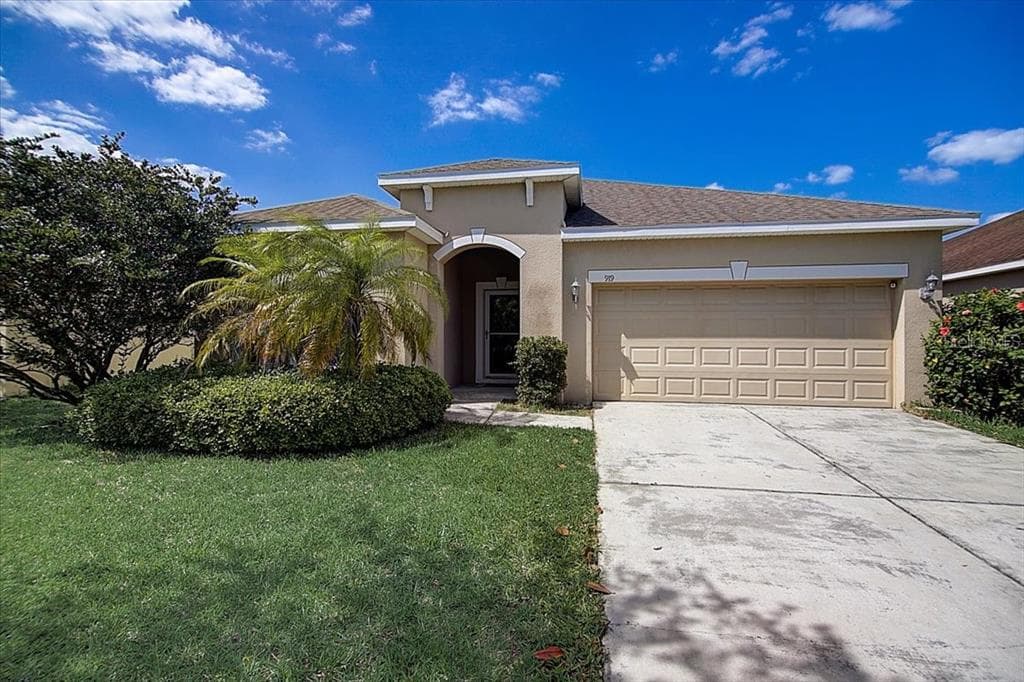 919 FERN LEAF DRIVE RUSKIN, FL 33570