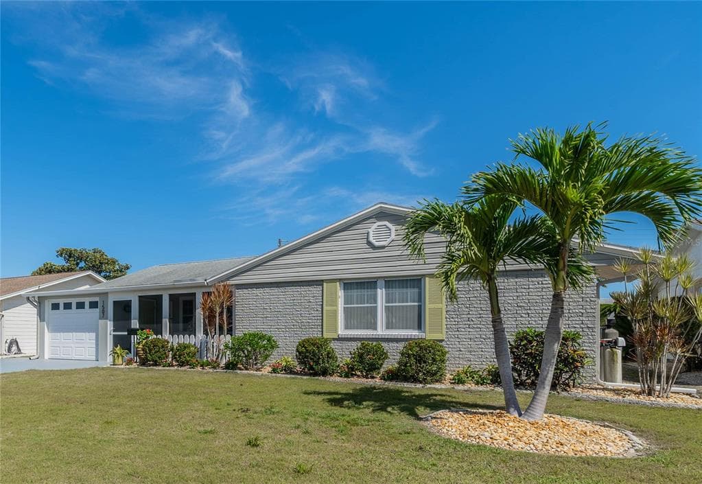 1507 DICKMAN CIRCLE SUN CITY CENTER, FL 33573