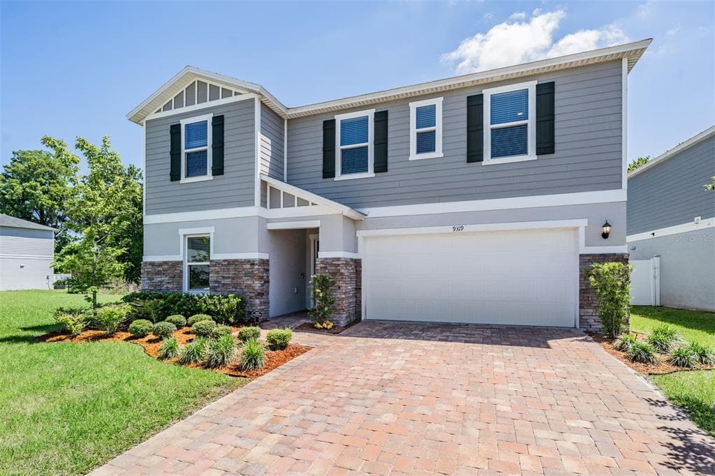 9319 EQUITY LANE