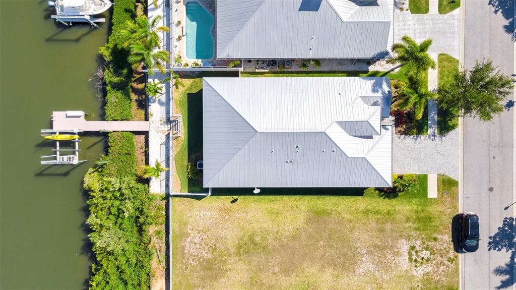 419 NW BAHAMA GRANDE BOULEVARD APOLLO BEACH, FL 33572
