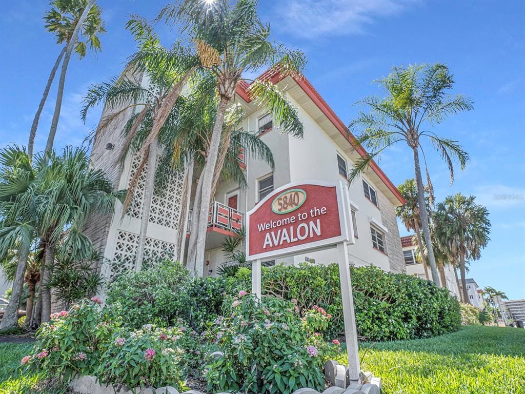 5840 30TH AVENUE S UNIT 105 GULFPORT, FL 33707