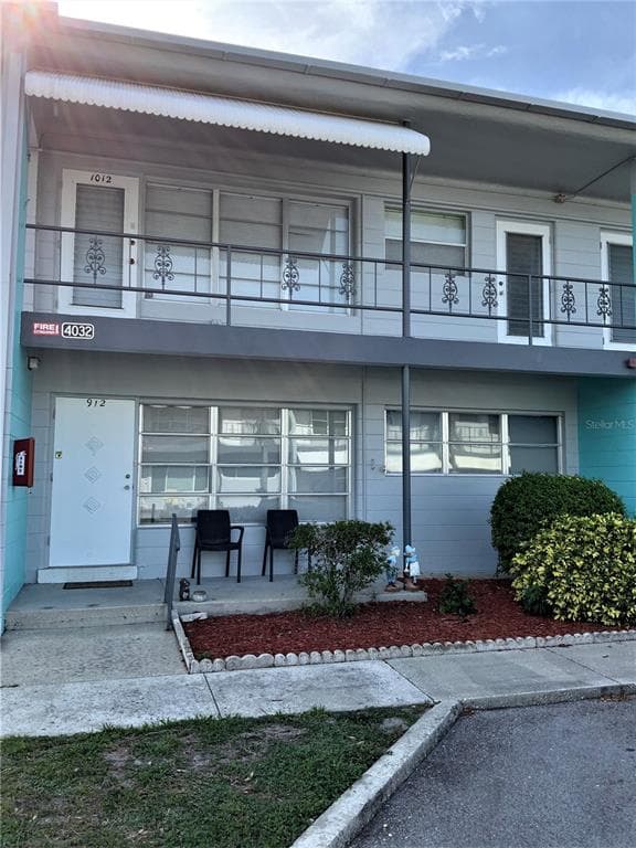 4032 55TH WAY N UNIT 912 KENNETH CITY, FL 33709