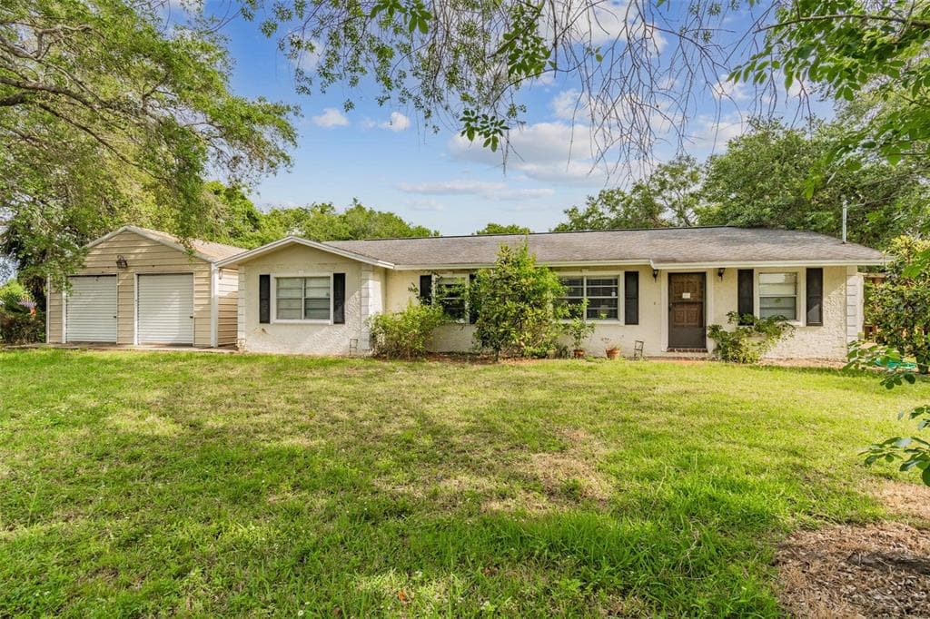 6110 HARTFORD STREET TAMPA, FL 33619