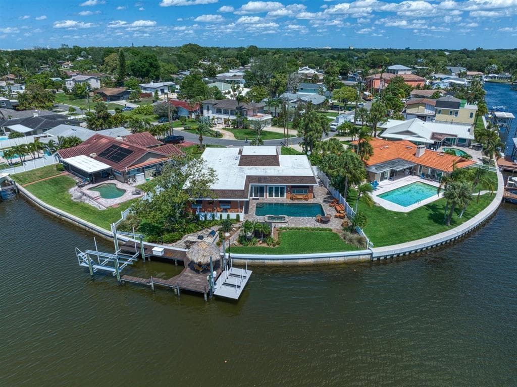 1788 MCKAY CREEK DRIVE LARGO, FL 33770