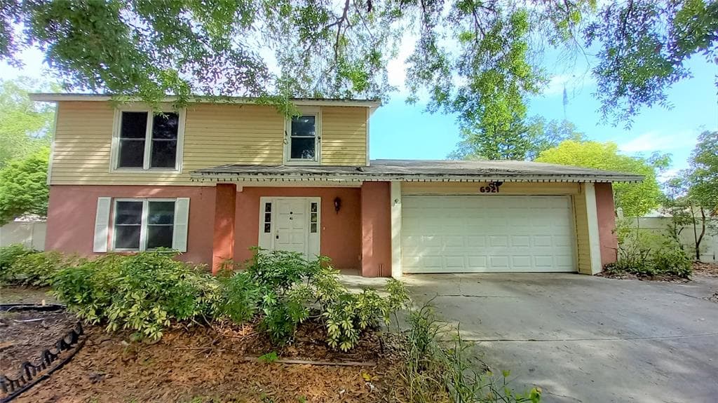 6921 SPANISH MOSS CIRCLE TAMPA, FL 33625