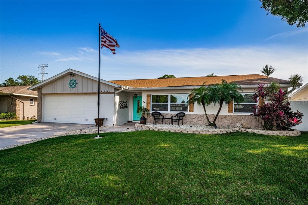 2767 POPPYSEED COURT CLEARWATER, FL 33761