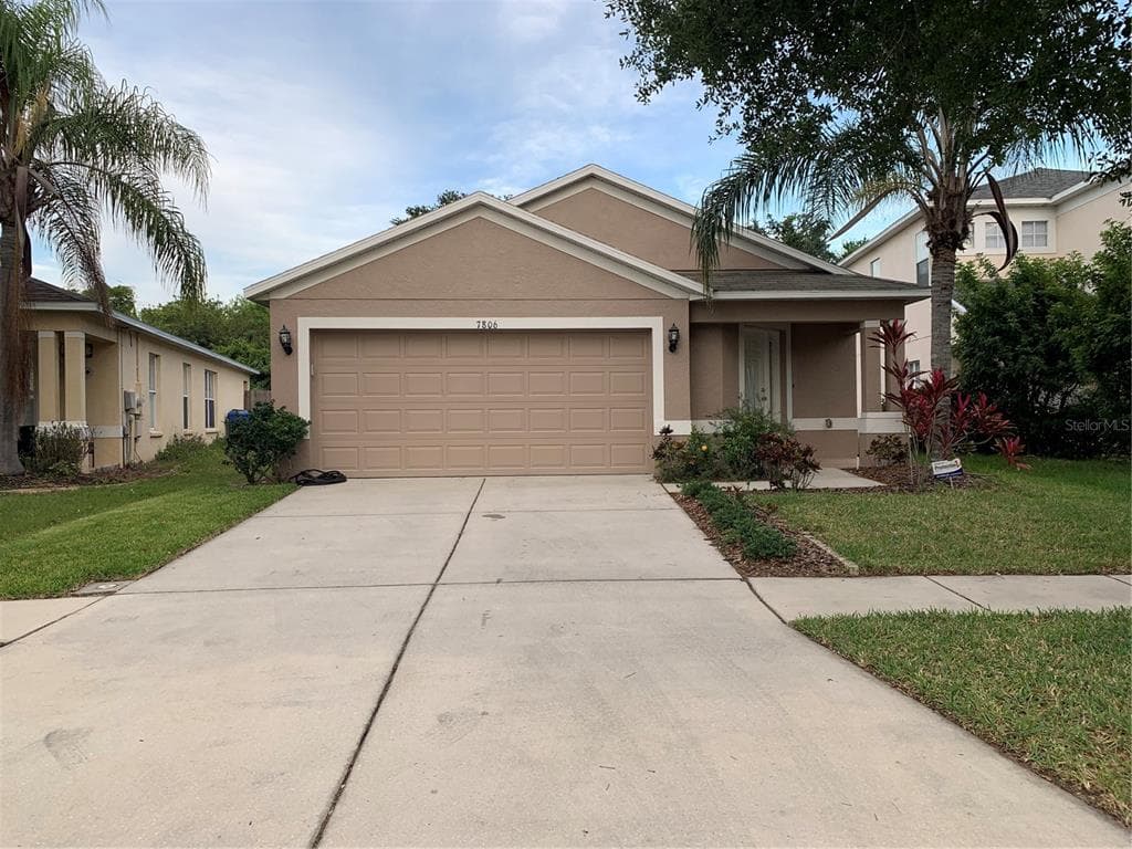 7806 CARRIAGE POINTE DRIVE GIBSONTON, FL 33534