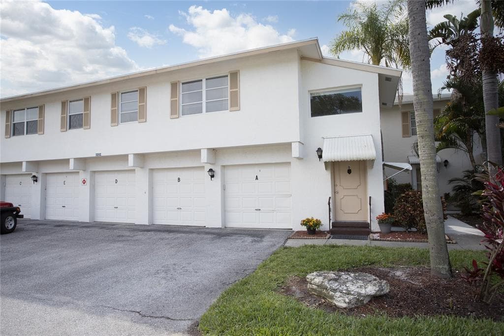 3202 39TH STREET S UNIT D ST PETERSBURG, FL 33711