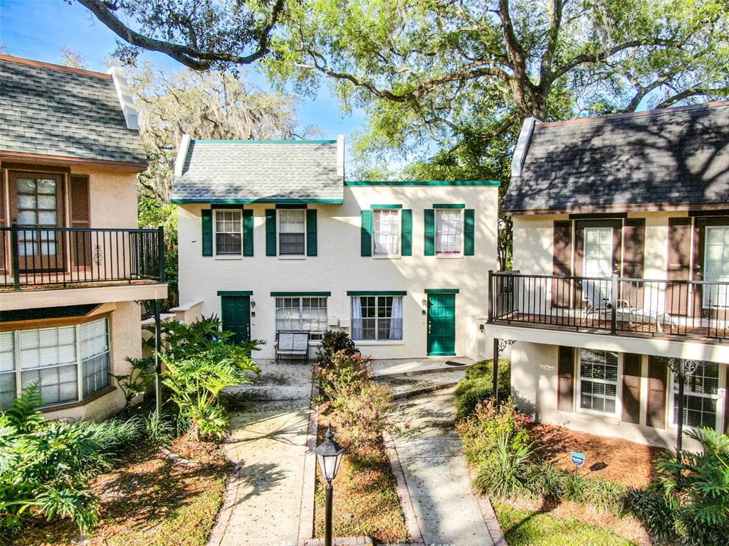 4433 VIEUX CARRE CIRCLE TAMPA, FL 33613