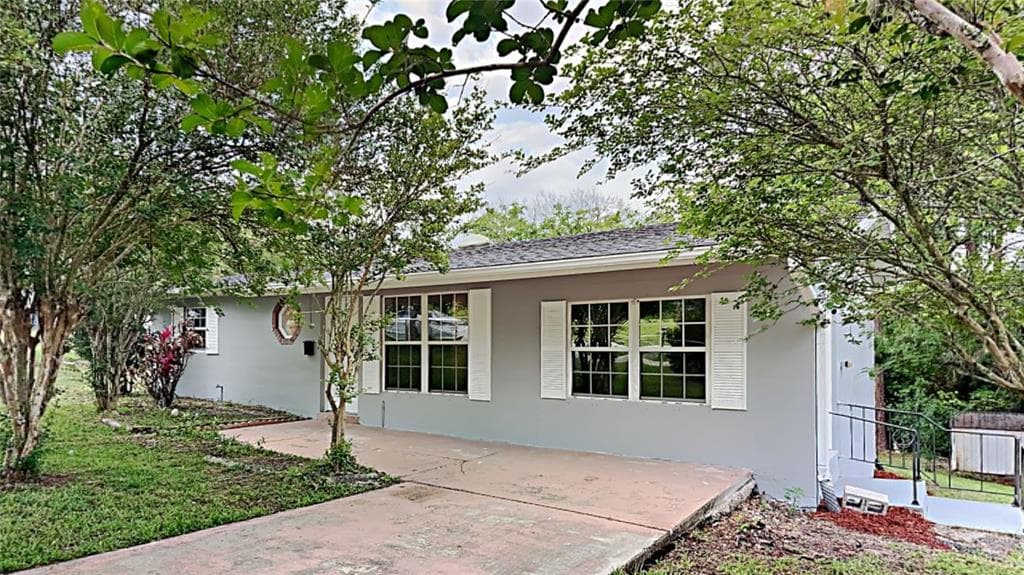 1544 PIEDMONT DRIVE DELTONA, FL 32725
