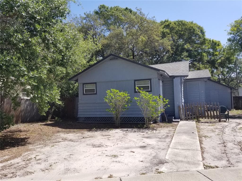 2120 SEMINOLE BOULEVARD S ST PETERSBURG, FL 33705