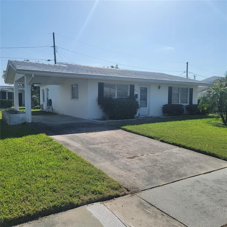 9935 MAINLANDS BOULEVARD N UNIT 3 PINELLAS PARK, FL 33782