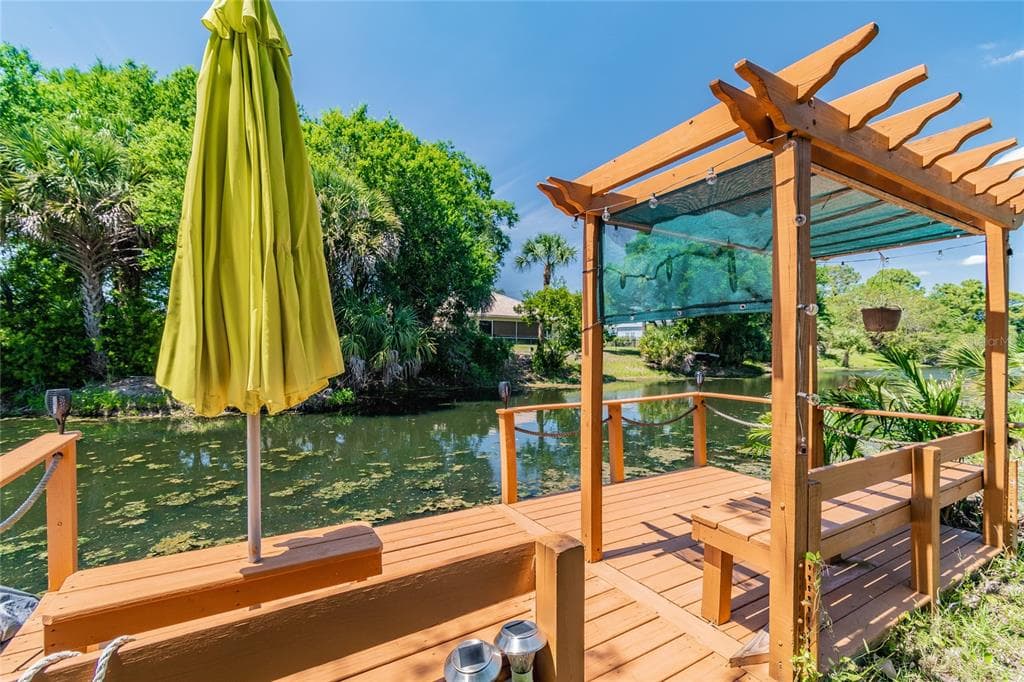 315 VICEROY TERRACE PORT CHARLOTTE, FL 33954