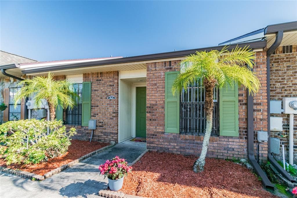 8624 CARROLL OAKS DRIVE TAMPA, FL 33614