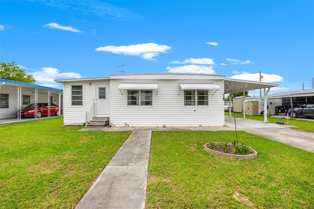 4903 GORDON STREET ZEPHYRHILLS, FL 33542