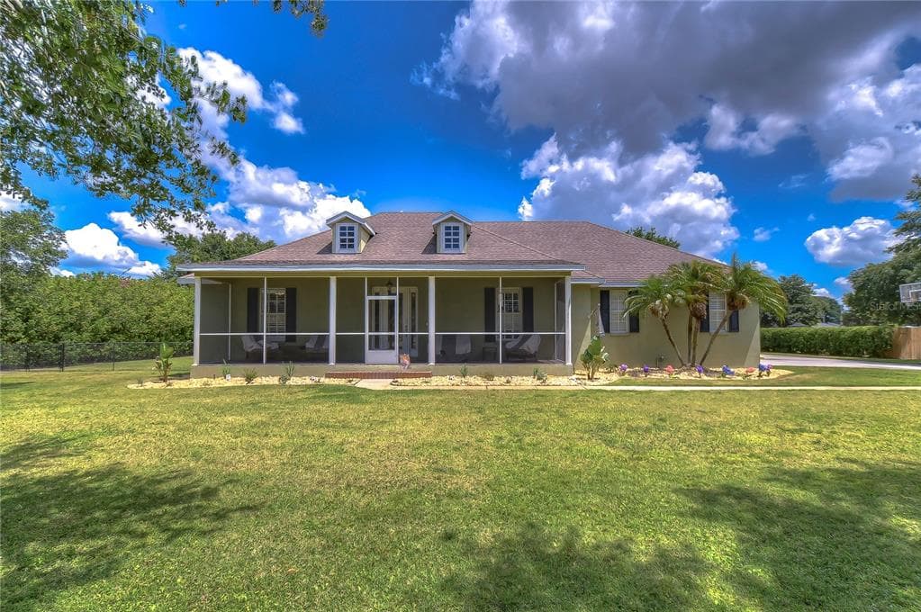 4404 HOLLOWAY MEADOW LANE PLANT CITY, FL 33567