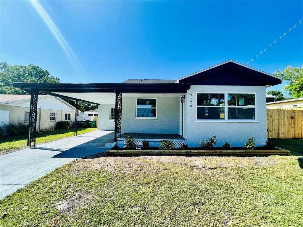 2120 W KENTUCKY AVENUE TAMPA, FL 33607