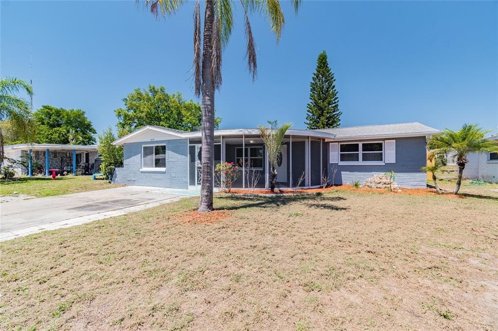 3439 BIGELOW DRIVE HOLIDAY, FL 34691