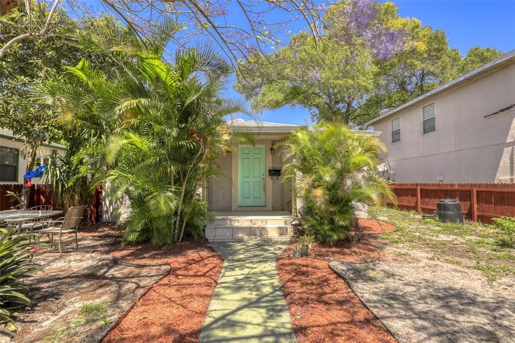 2521 9TH AVENUE N ST PETERSBURG, FL 33713