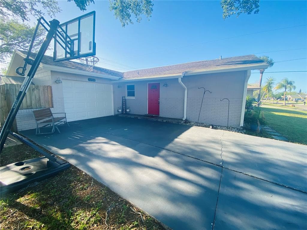 656 TUPELO DRIVE MELBOURNE, FL 32935