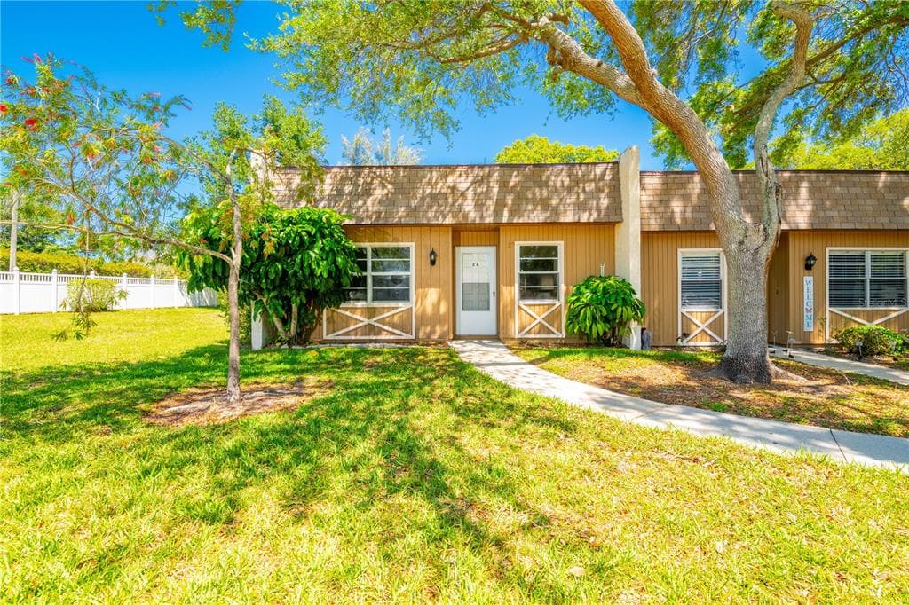 11511 113TH STREET UNIT 2A SEMINOLE, FL 33778