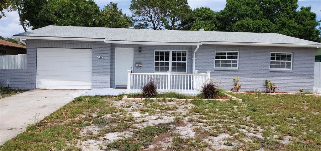 737 52ND AVENUE S ST PETERSBURG, FL 33705