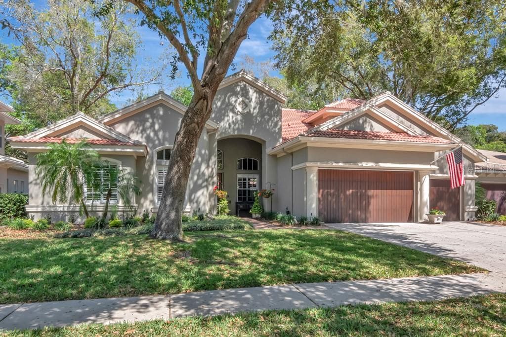 1934 FLORESTA VIEW DRIVE TAMPA, FL 33618