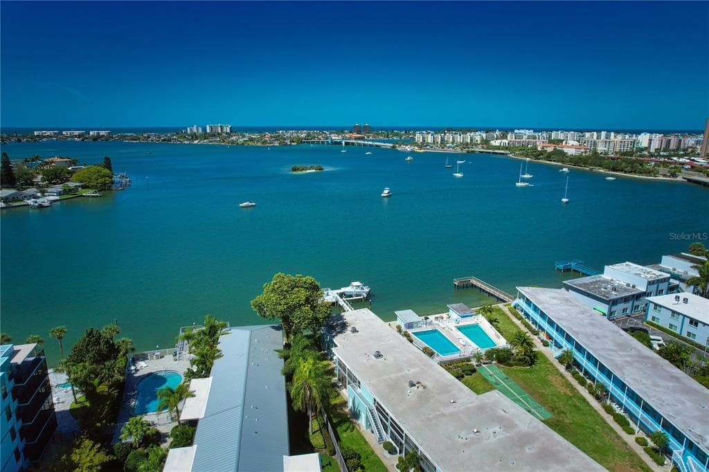 1847 SHORE DRIVE S UNIT 612 SOUTH PASADENA, FL 33707