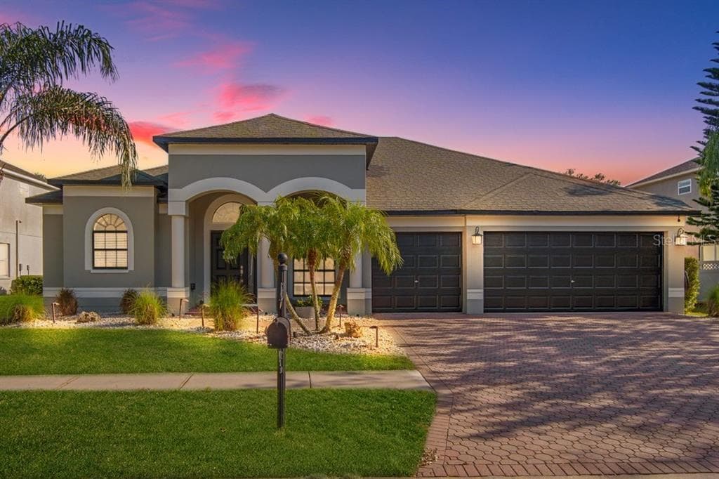 20832 LAKE TALIA BOULEVARD LAND O LAKES, FL 34638