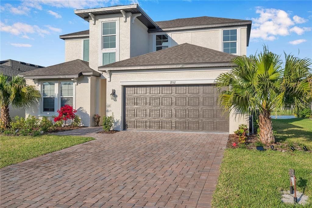 1932 146TH TERRACE E