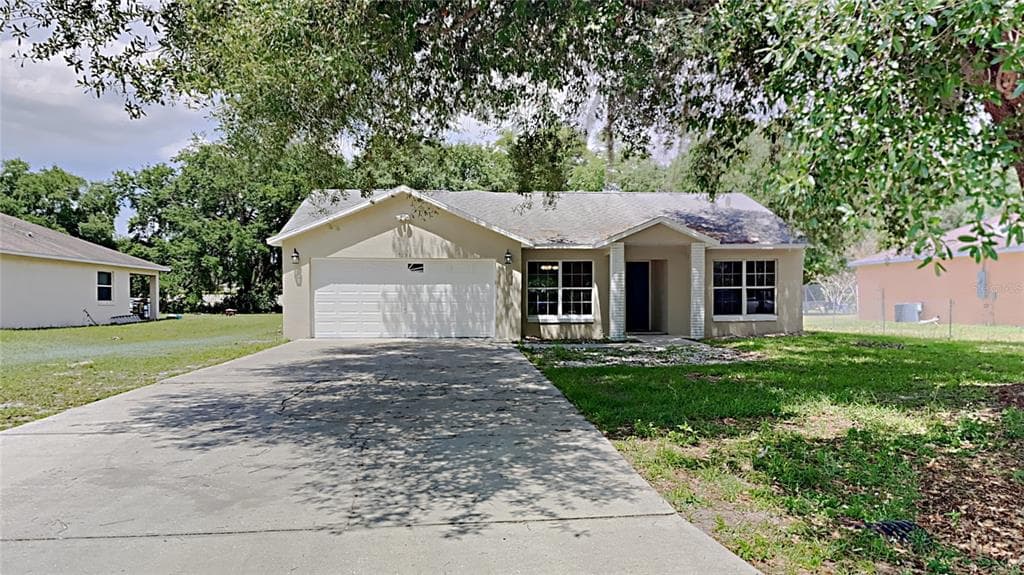 7325 HOLLY STREET MOUNT DORA, FL 32757