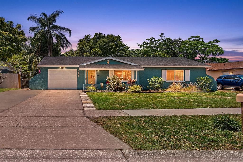 12484 MONTARA DRIVE LARGO, FL 33773