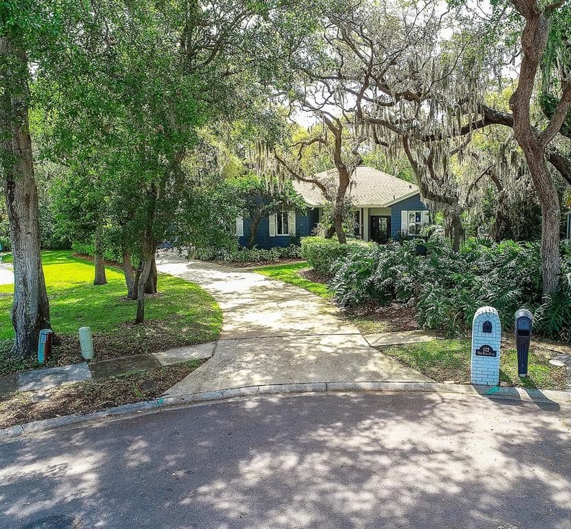 522 HIGH PINES COURT PALM HARBOR, FL 34683