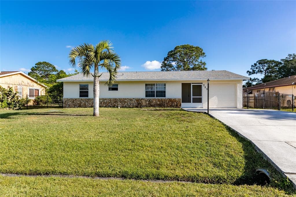 713 NW BAYARD AVENUE PORT SAINT LUCIE, FL 34983