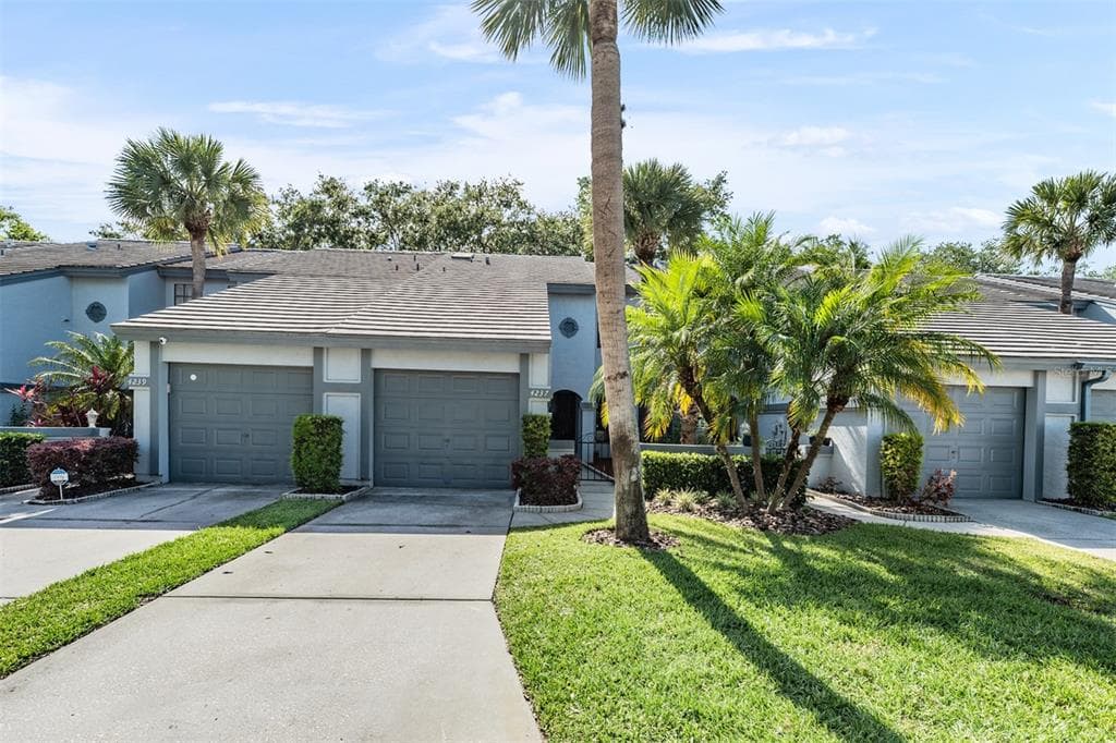 4237 BRENTWOOD PARK CIRCLE