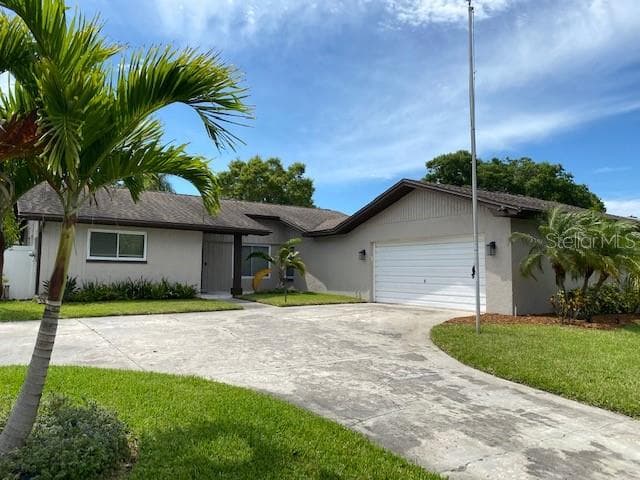 215 LAUGHING GULL LANE PALM HARBOR, FL 34683