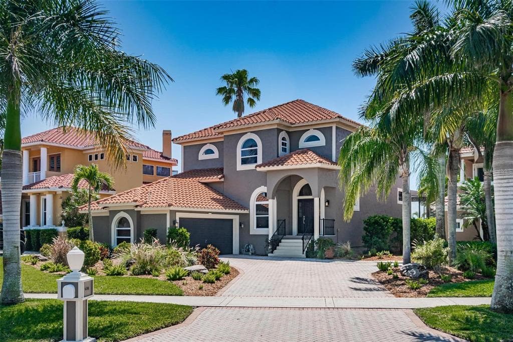 6301 MARBELLA BOULEVARD APOLLO BEACH, FL 33572