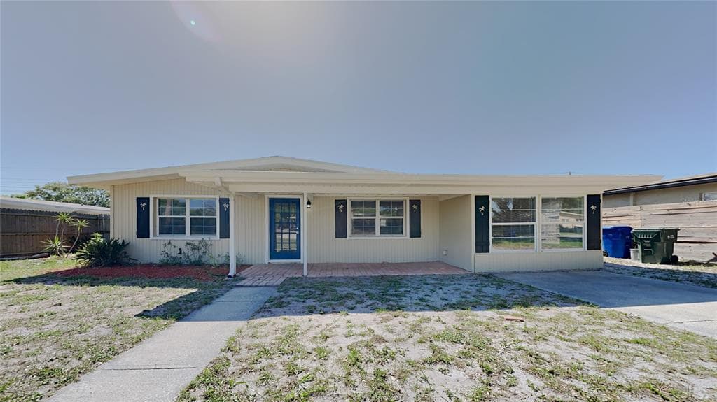 1055 JACKSON STREET LARGO, FL 33770