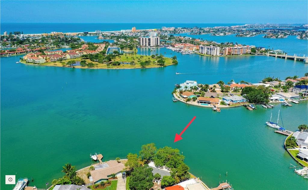 7985 3RD AVENUE S ST PETERSBURG, FL 33707