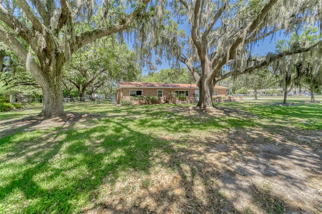 11026 HANNAWAY DRIVE RIVERVIEW, FL 33578