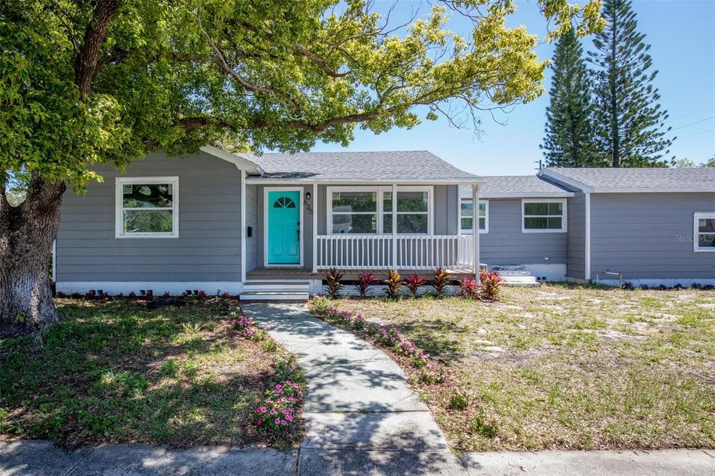 625 35TH STREET N ST PETERSBURG, FL 33713