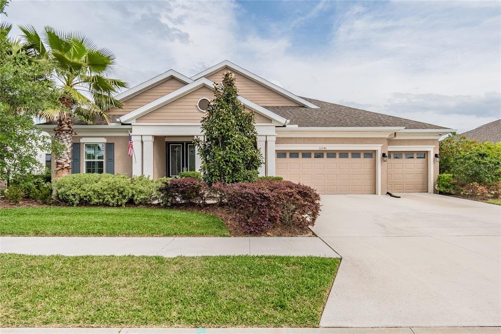 32246 GODDARD DRIVE WESLEY CHAPEL, FL 33543