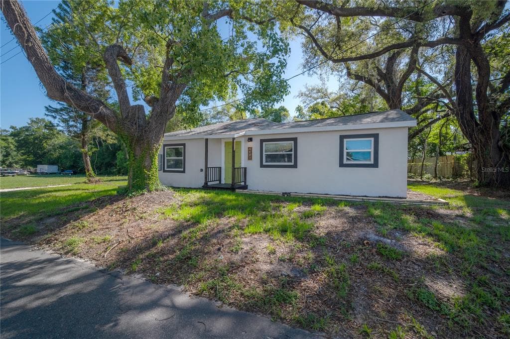 5407 N 48TH STREET TAMPA, FL 33610