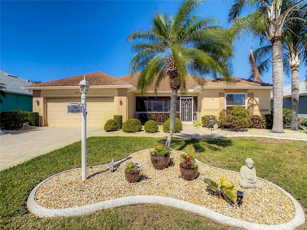 2312 EMERALD LAKE DRIVE SUN CITY CENTER, FL 33573