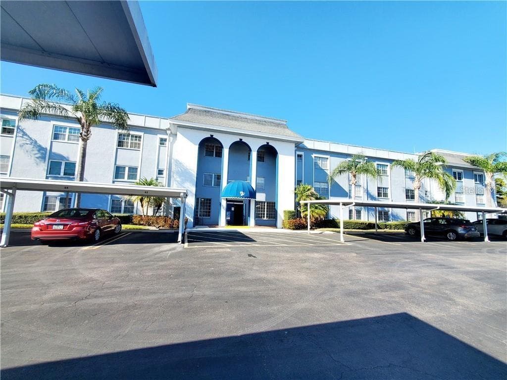 1706 BELLEAIR FOREST DRIVE UNIT 246 BELLEAIR, FL 33756