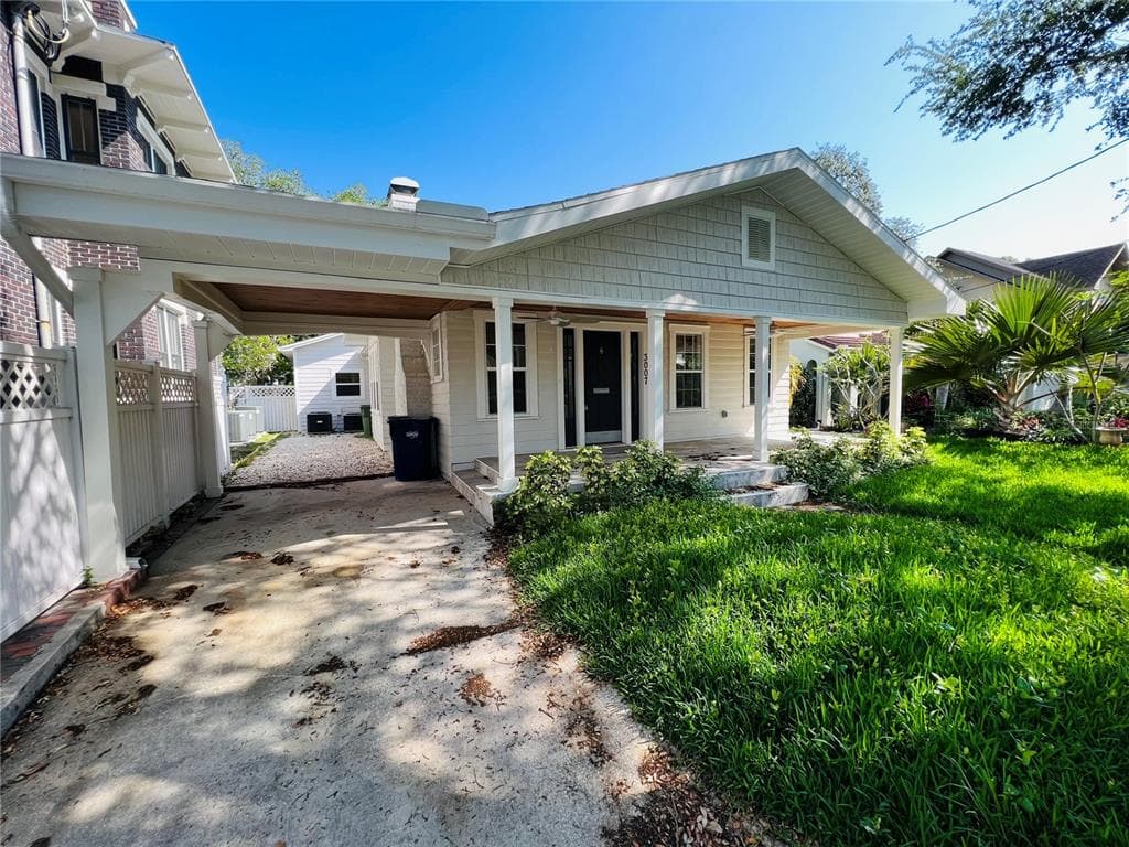 3007 W SAN CARLOS STREET TAMPA, FL 33629