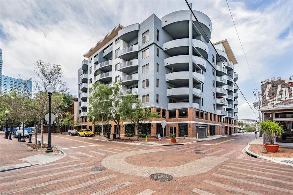 1108 N FRANKLIN STREET UNIT 505 TAMPA, FL 33602